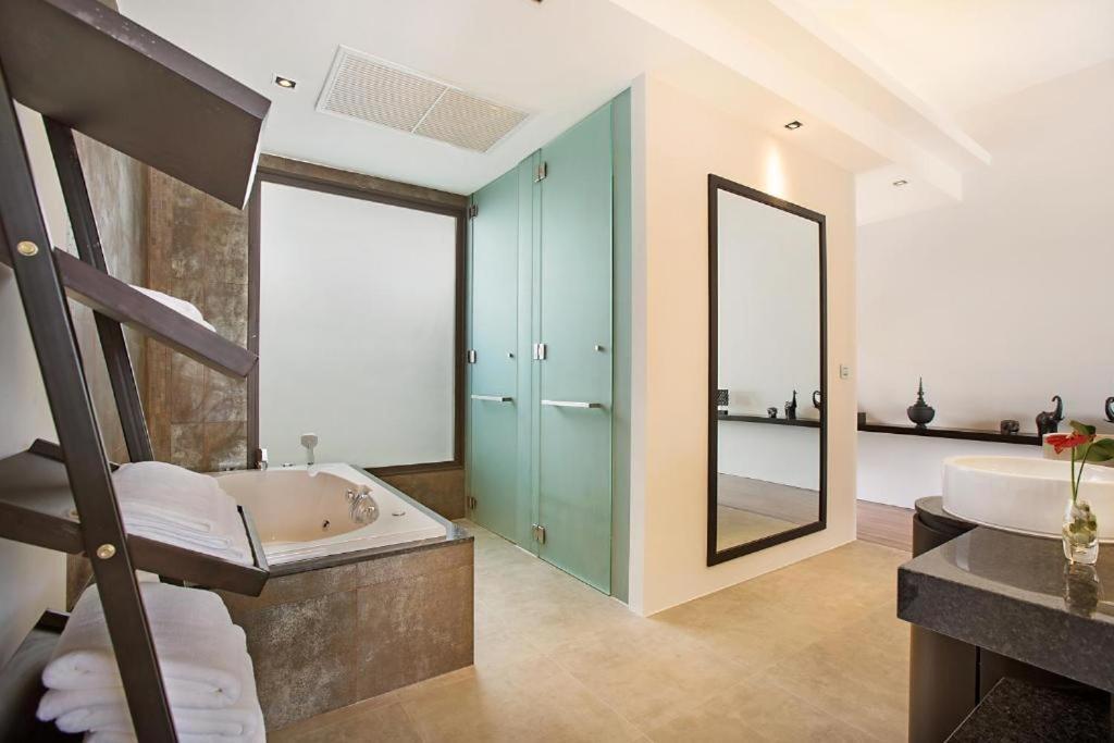 Villa Julia Koh Samui Beach With Cook And Majordome Lamai Beach  Buitenkant foto